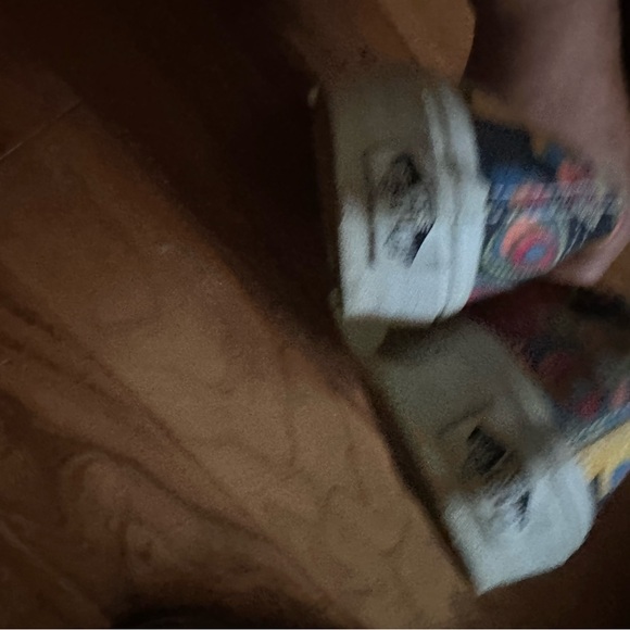 Vans - Picture 6 of 6